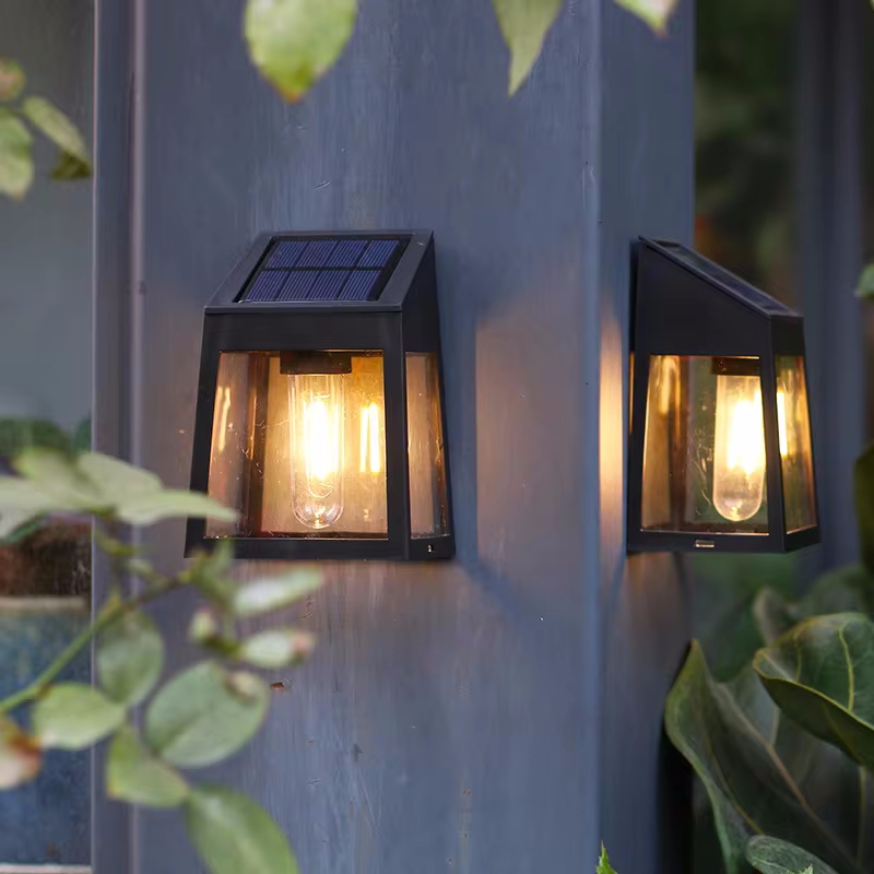 Lampada da parete solare per e - Solar Wall Sconce recensione e prezzo