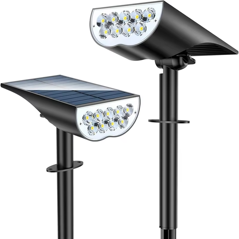 Faretti solari da giardino a 9 - Outdoor Lighting Spotlight recensione e prezzo
